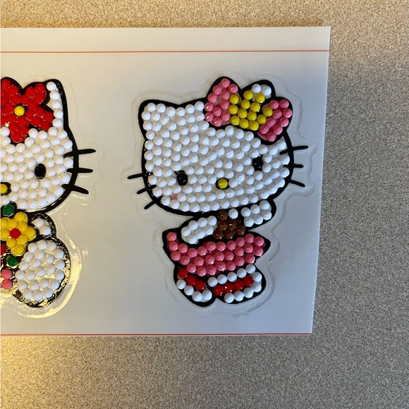 Hello Kitty Diamond Dot Stickers - set of two - Picture 5 of 6